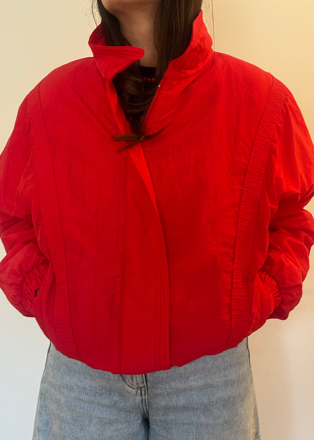TAYLOR_BOMBER ROJA HILLS