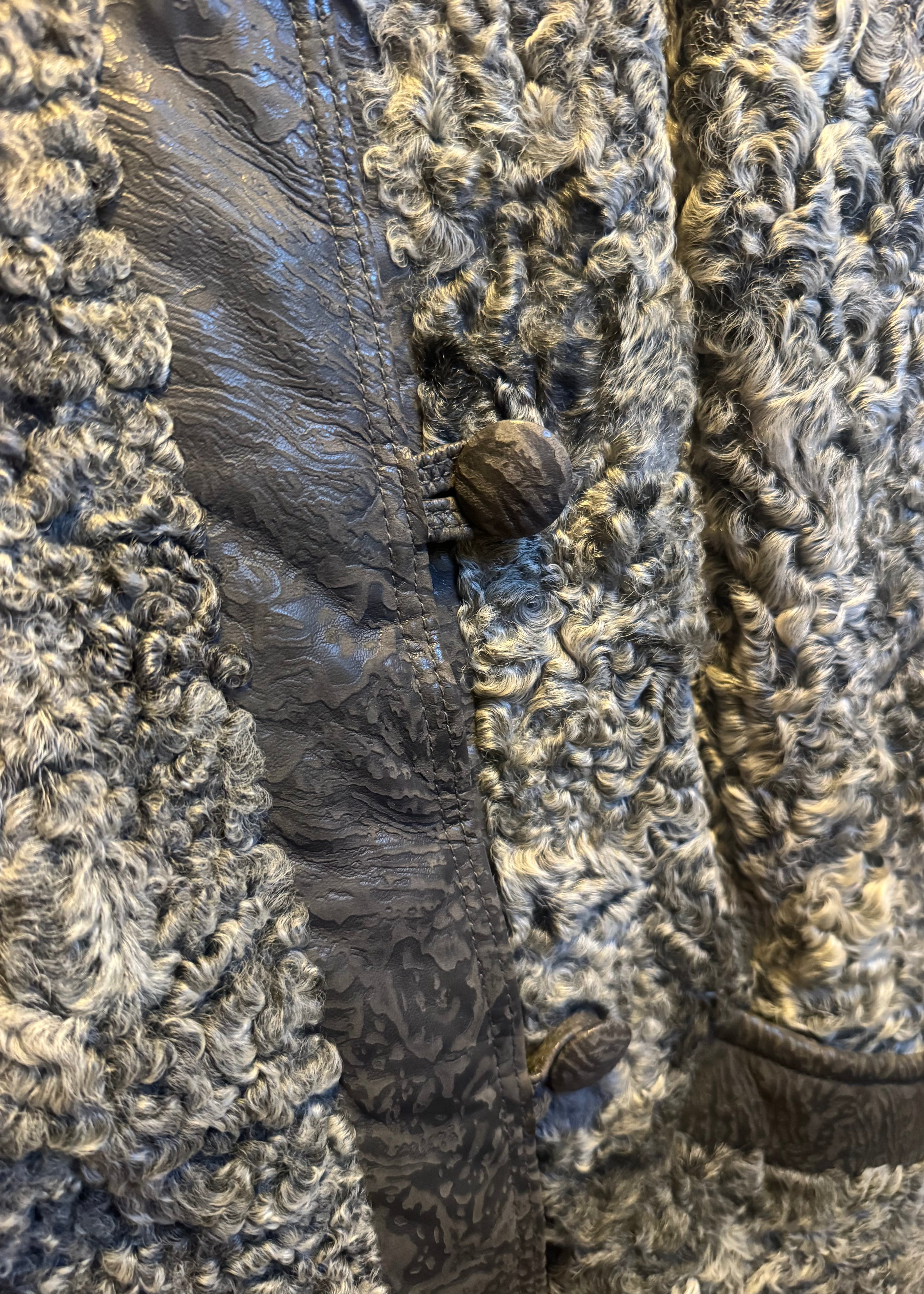 ESTHER_CHAQUETON ASTRACAN GRIS
